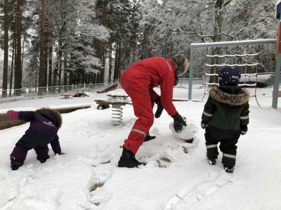 Snart blir dette en snømann